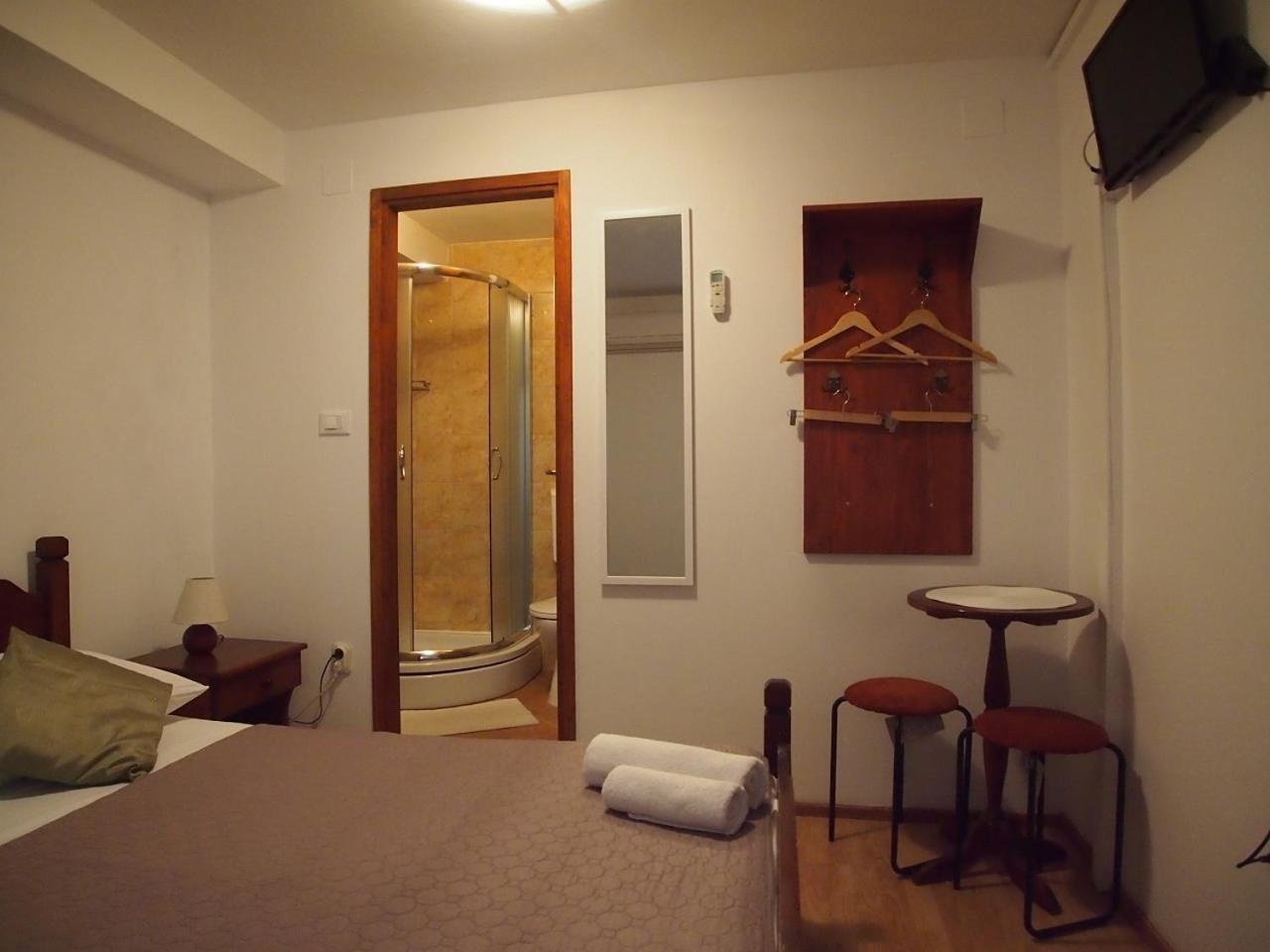 Rooms & Studio Stipcic Trogir Buitenkant foto